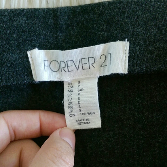 🎉HP🎉Bodycon Midi Grey Knit Skirt - Picture 3 of 3